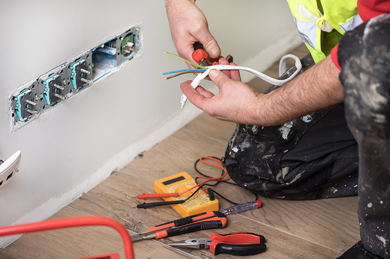 Emergency Electrician in Bristol Bristol